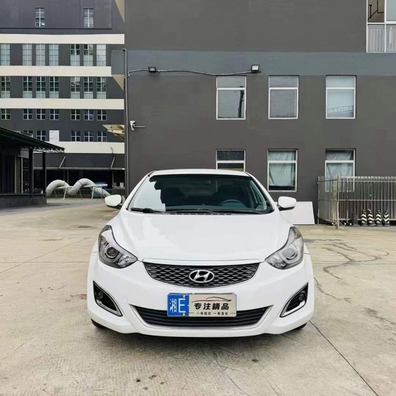 佛山18年现代朗动1