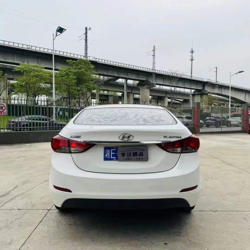 佛山18年现代朗动9