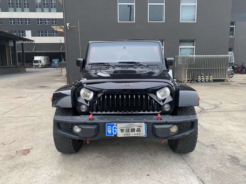 佛山18年Jeep牧马人1