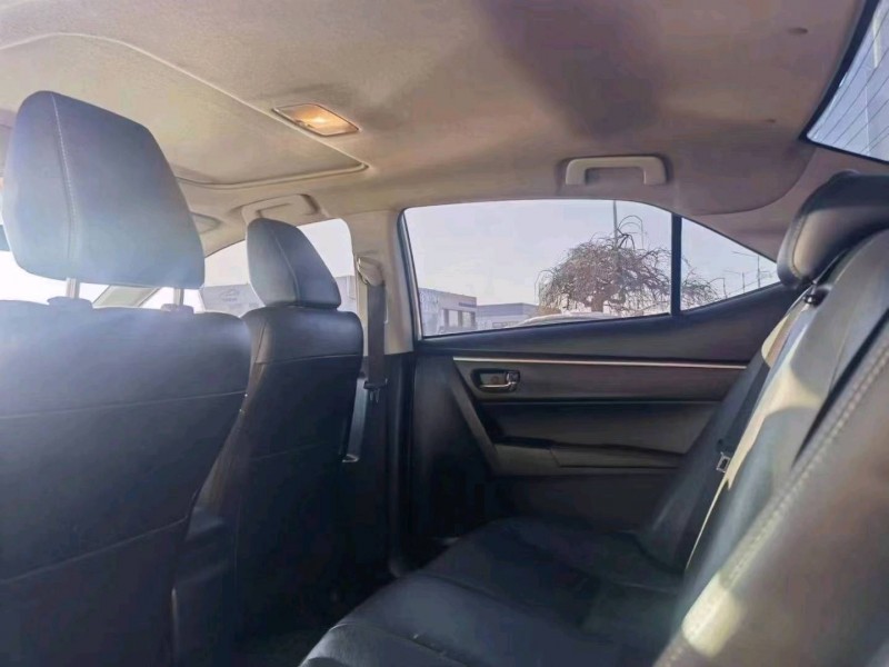 保定19年丰田雷凌7