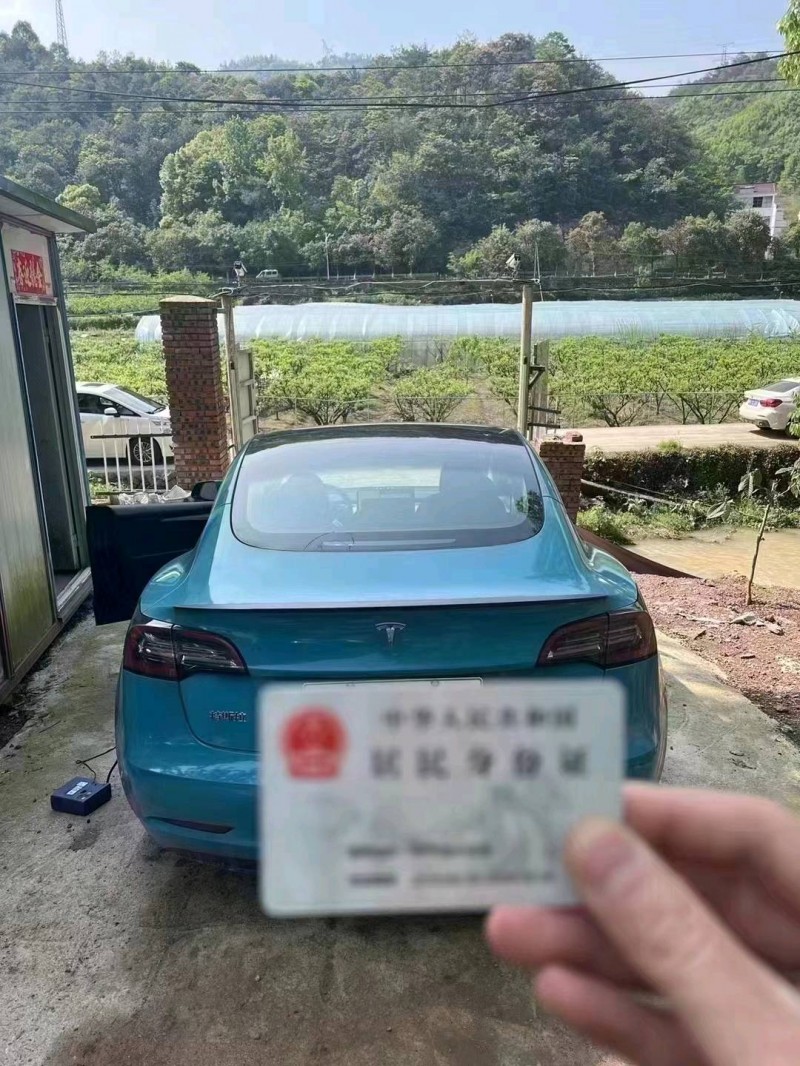 嘉興22年特斯拉MODEL 35