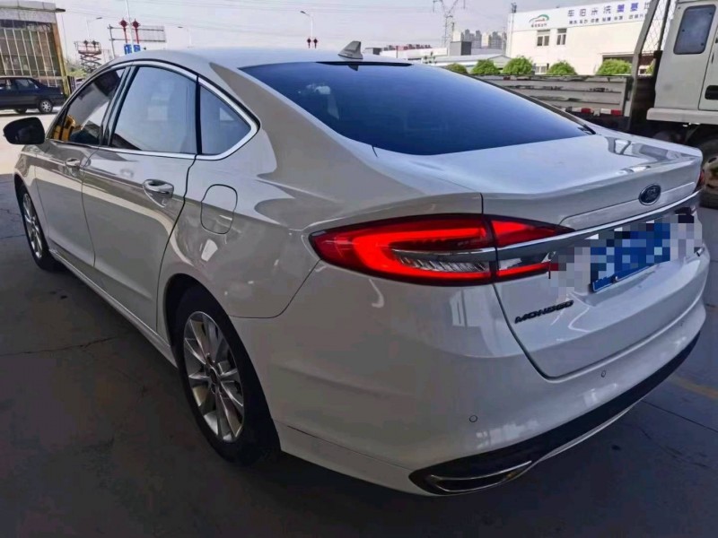 保定17年福特蒙迪欧5