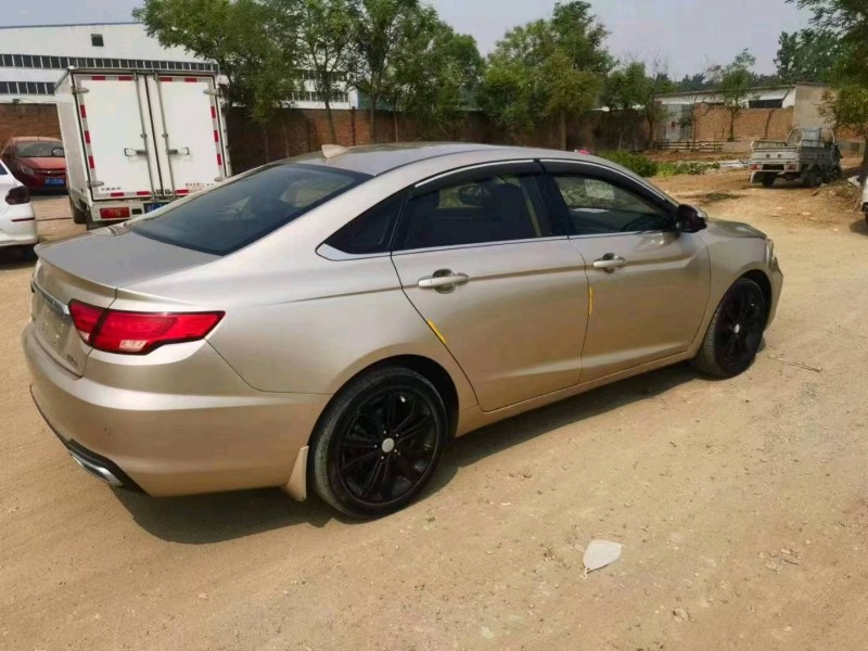 保定19年吉利帝豪GL4