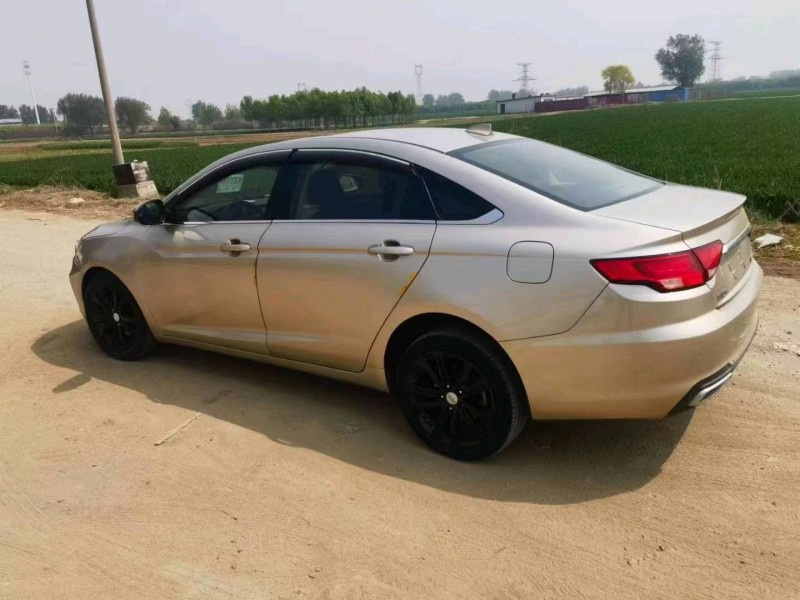 保定19年吉利帝豪GL5