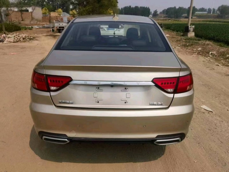 保定19年吉利帝豪GL9