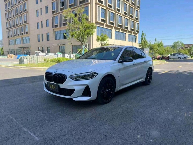 徐州22年宝马1系3