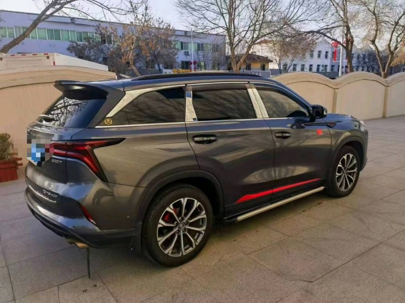 保定19年长安汽车CS754