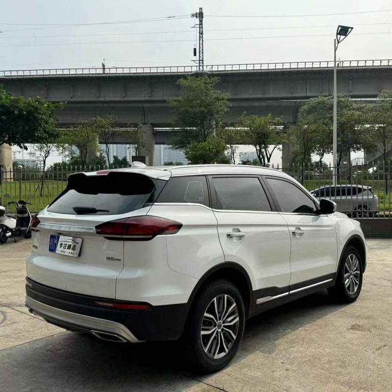 佛山20年吉利博越8
