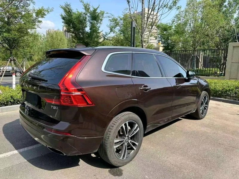 青岛18年沃尔沃XC607