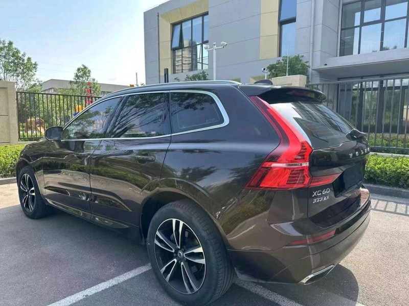 青岛18年沃尔沃XC608