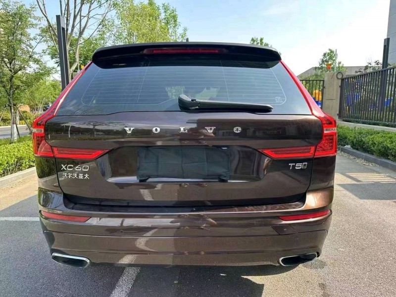 青岛18年沃尔沃XC609