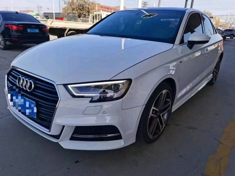 保定18年奥迪A33