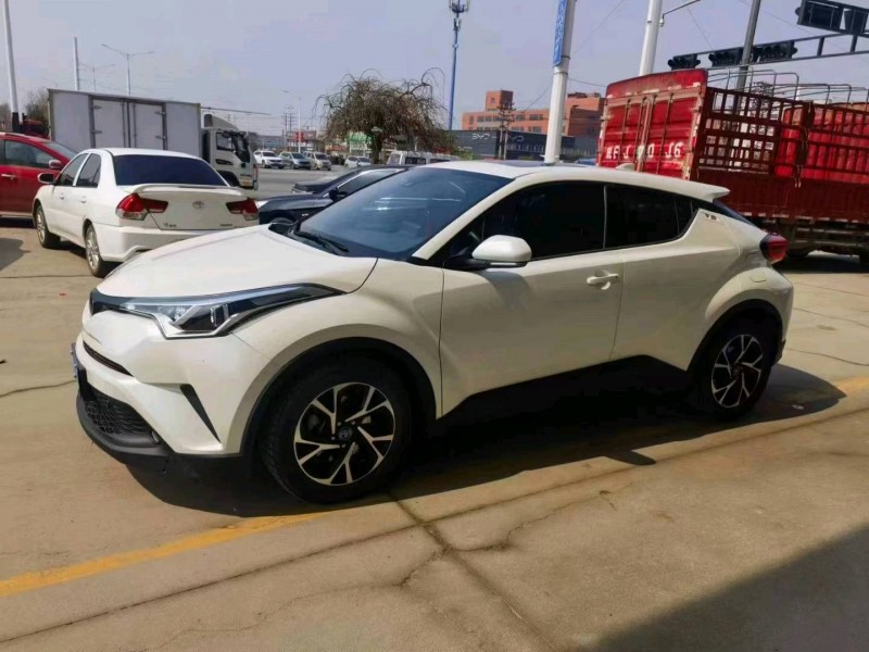 保定21年丰田CHR2