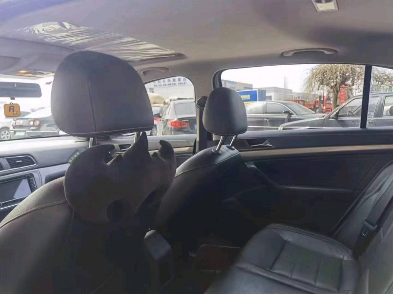 保定16年大众朗逸8