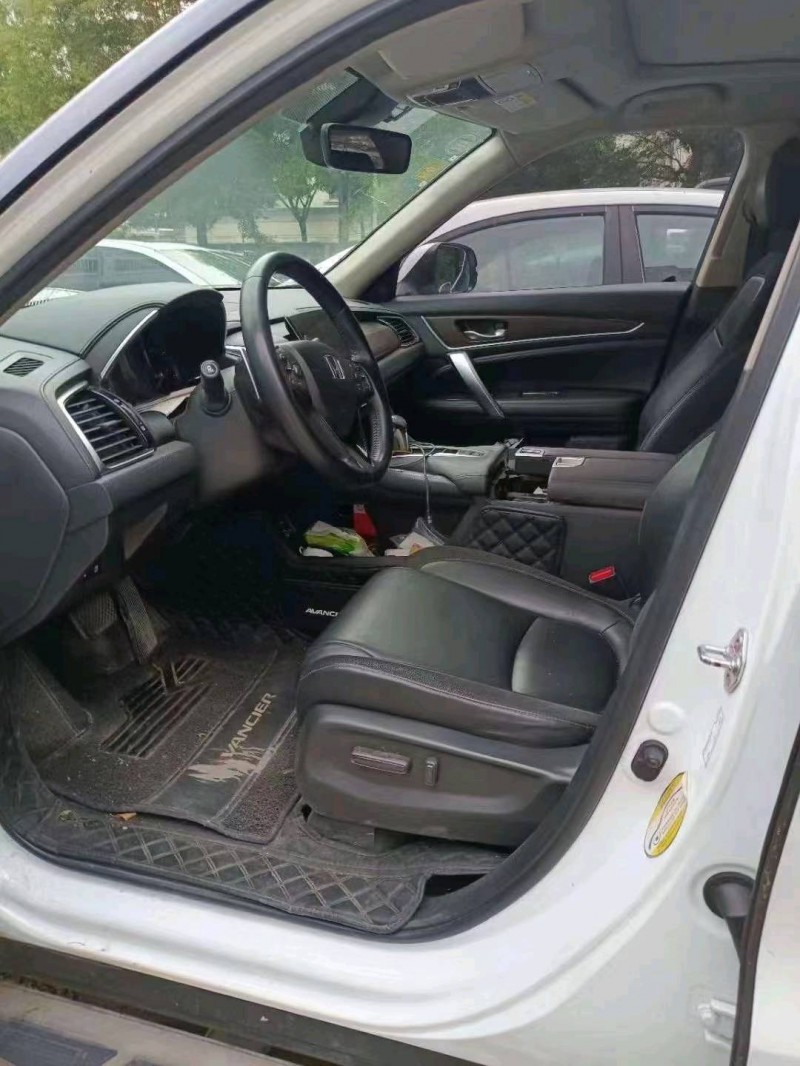 东营17年本田冠道8