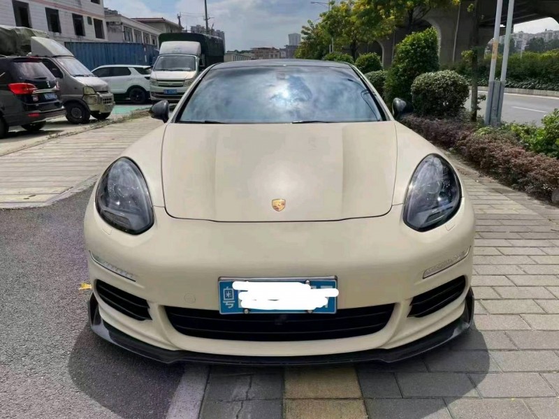 广州14年保时捷帕拉梅拉1