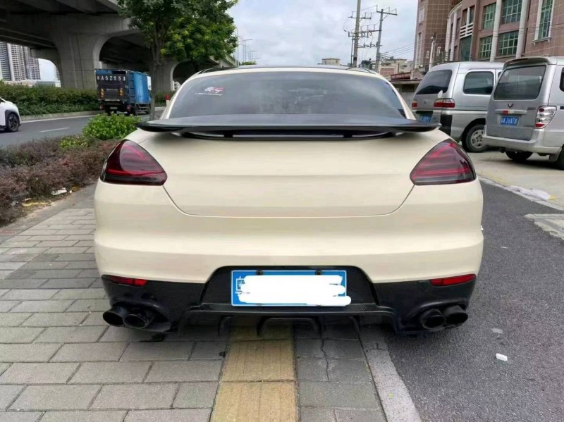 广州14年保时捷帕拉梅拉7