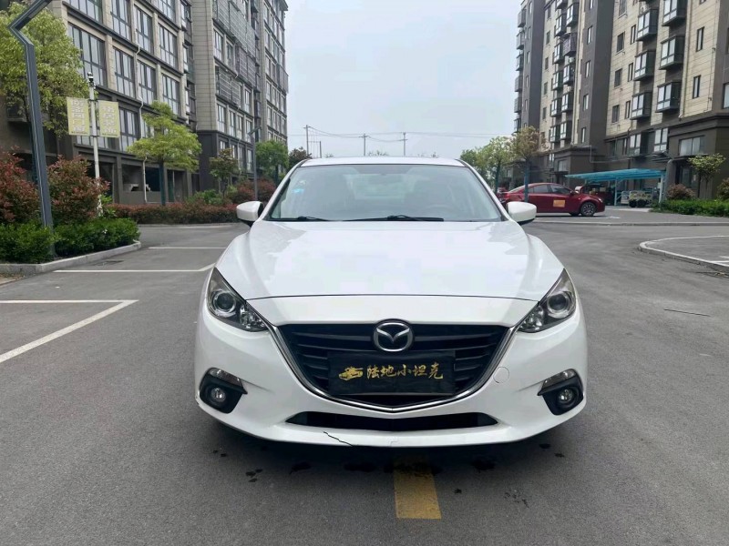 徐州15年马自达昂克赛拉1