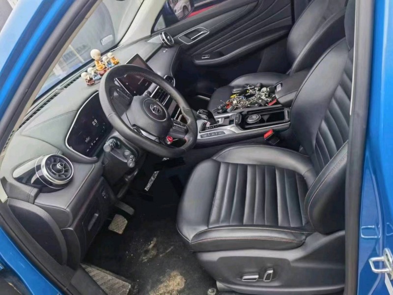 保定19年名爵HS6