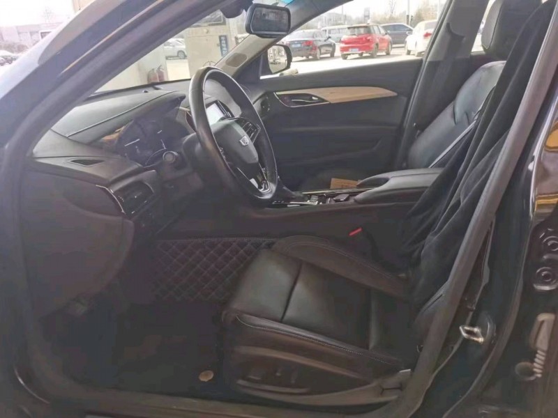 保定18年凯迪拉克ATS8