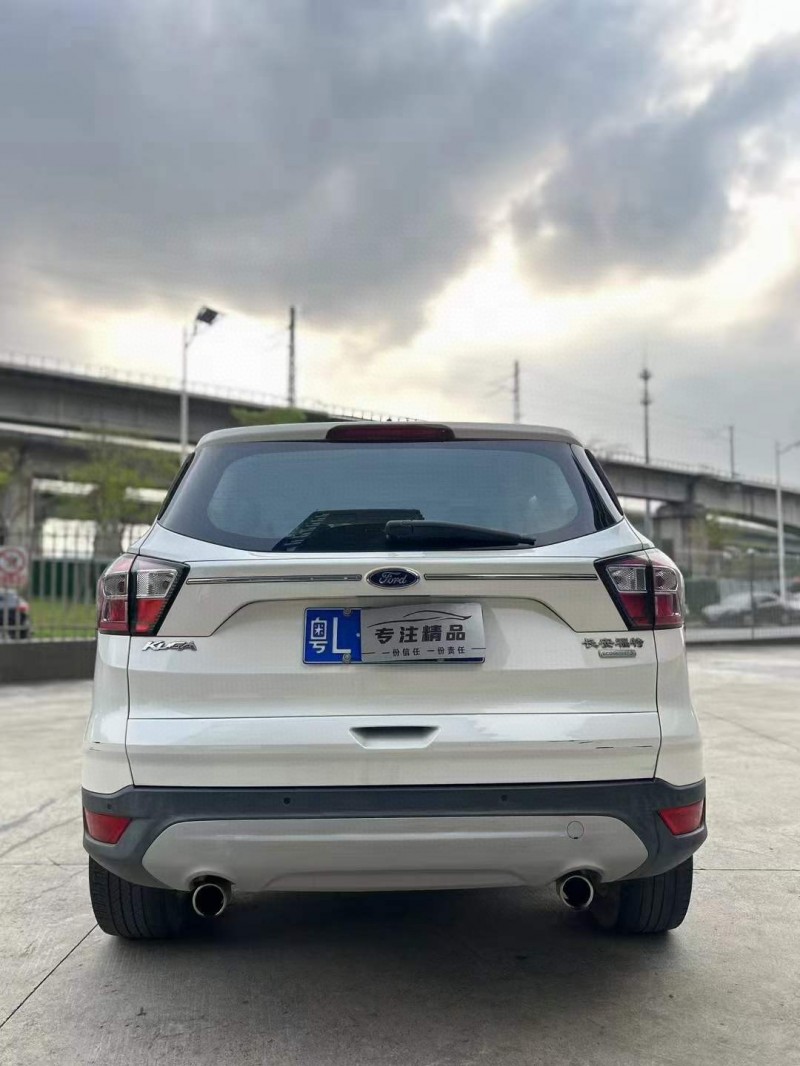 佛山18年福特翼虎9