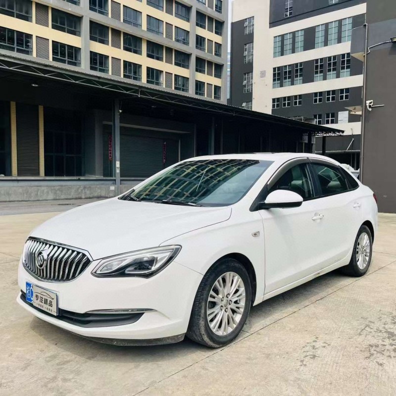 佛山17年别克英朗2