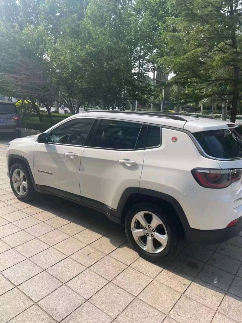 烟台21年Jeep指南者5