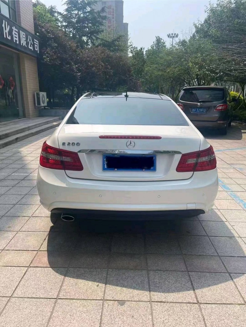 枣庄13年奔驰E6