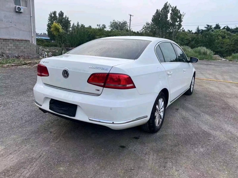 烟台13年大众迈腾4