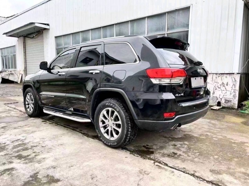 湖州15年Jeep大切诺基5