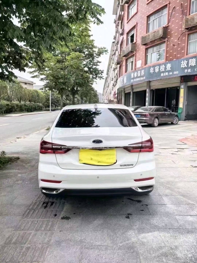 湖州22年福特福睿斯3