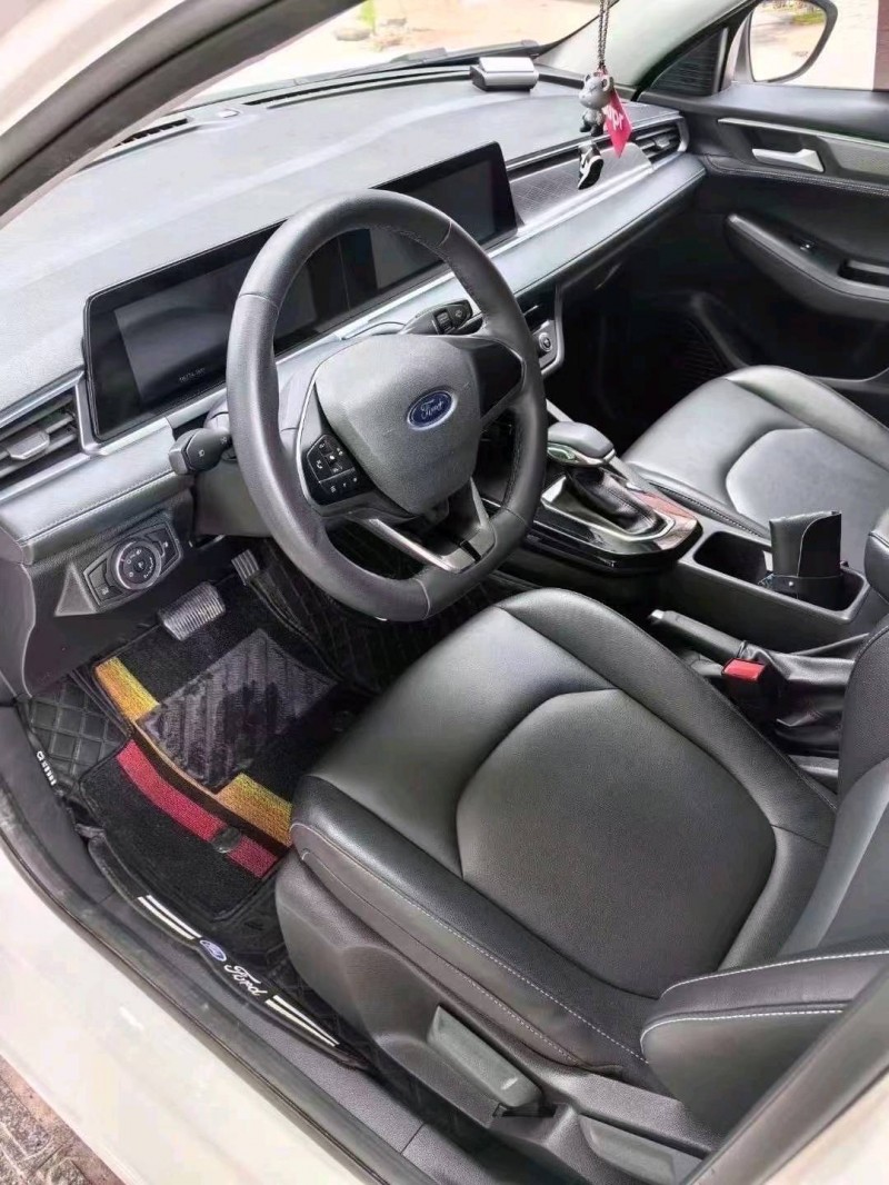 湖州22年福特福睿斯7