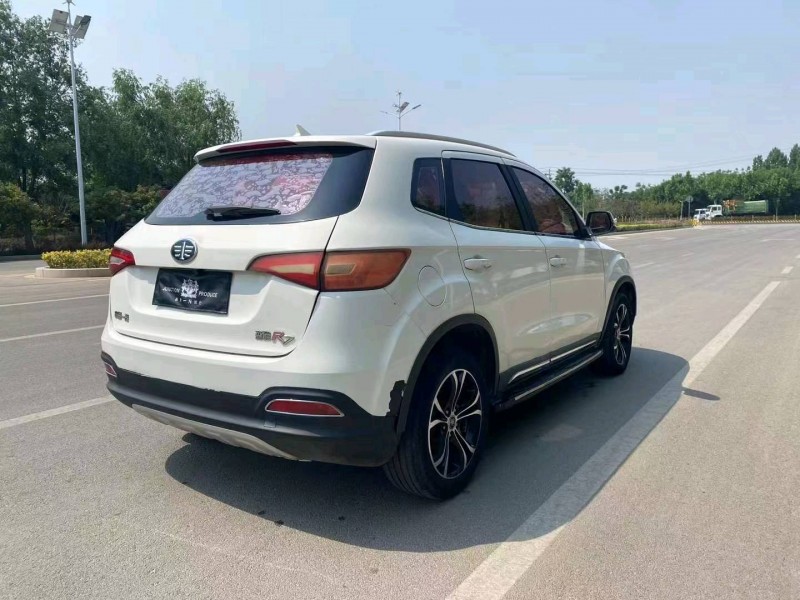 东营17年一汽森雅R74
