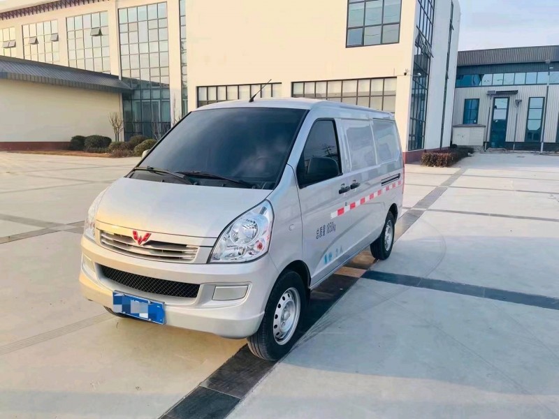 東營21年五菱汽車榮光7