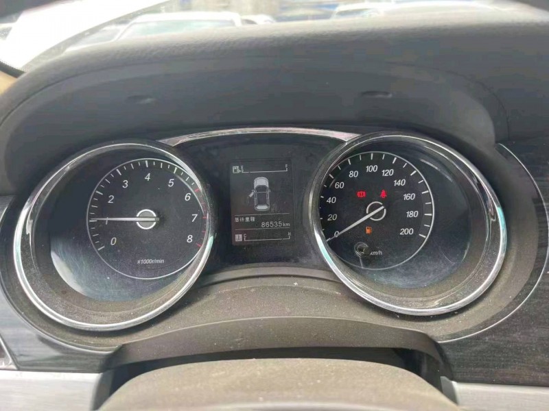 東營16年寶駿7304