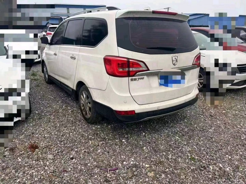 東營16年寶駿7305