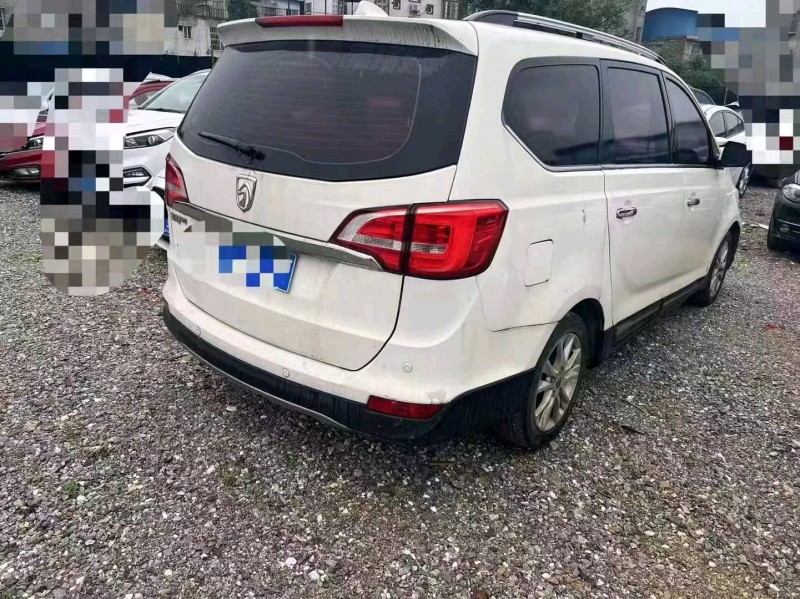 東營16年寶駿7307