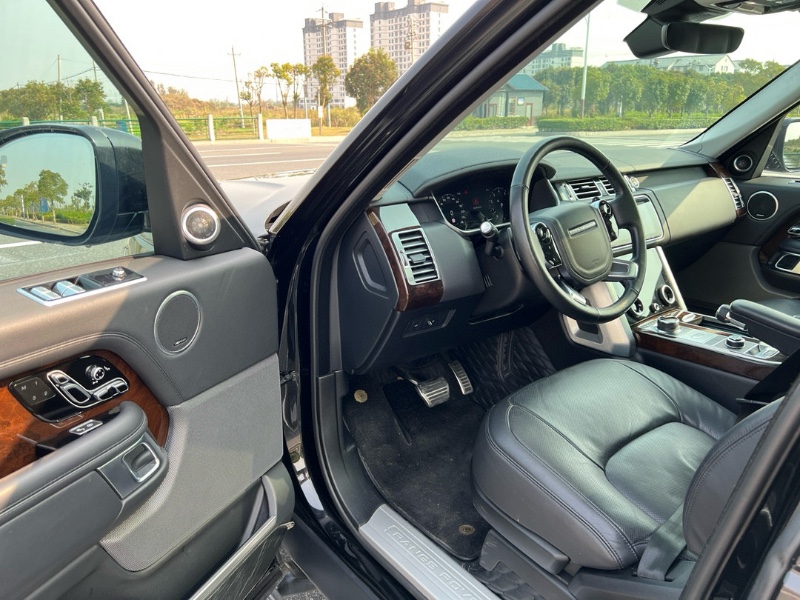 盐城21年路虎揽胜行政7