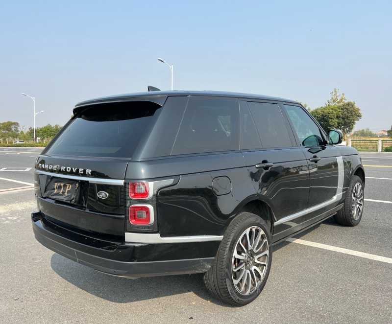 盐城21年路虎揽胜行政8