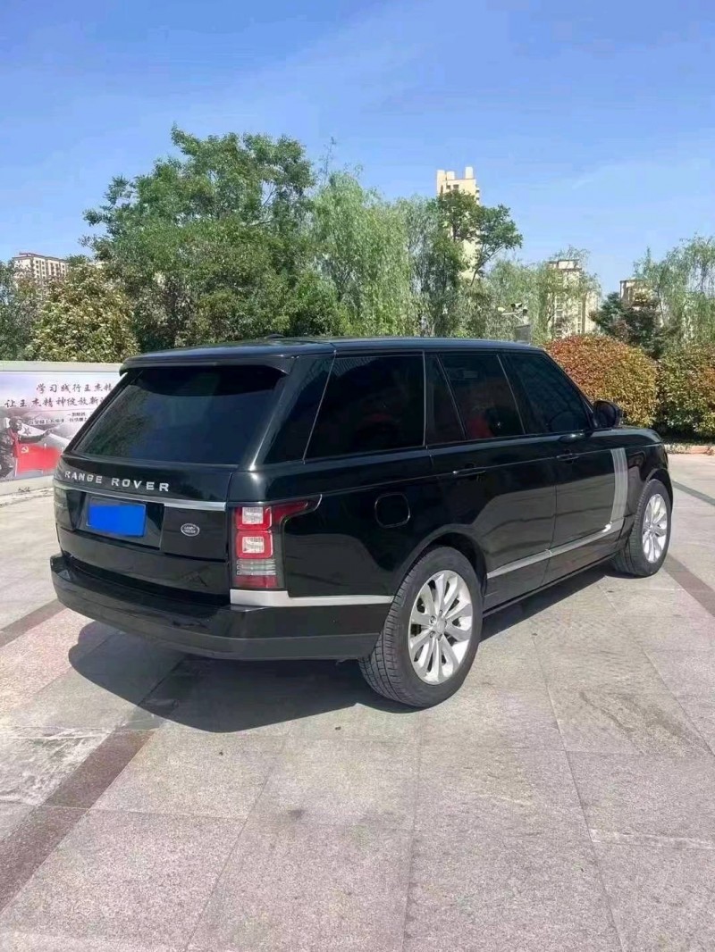 济宁15年路虎揽胜行政7