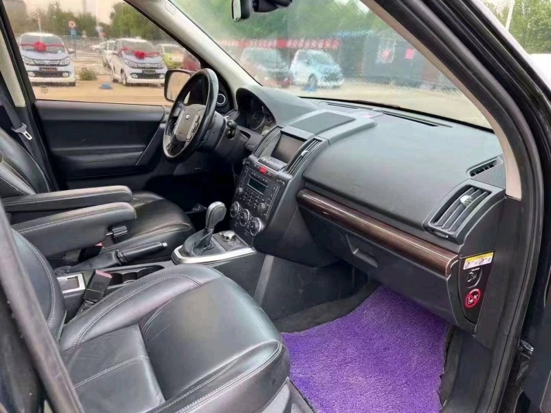 济宁12年路虎神行者6