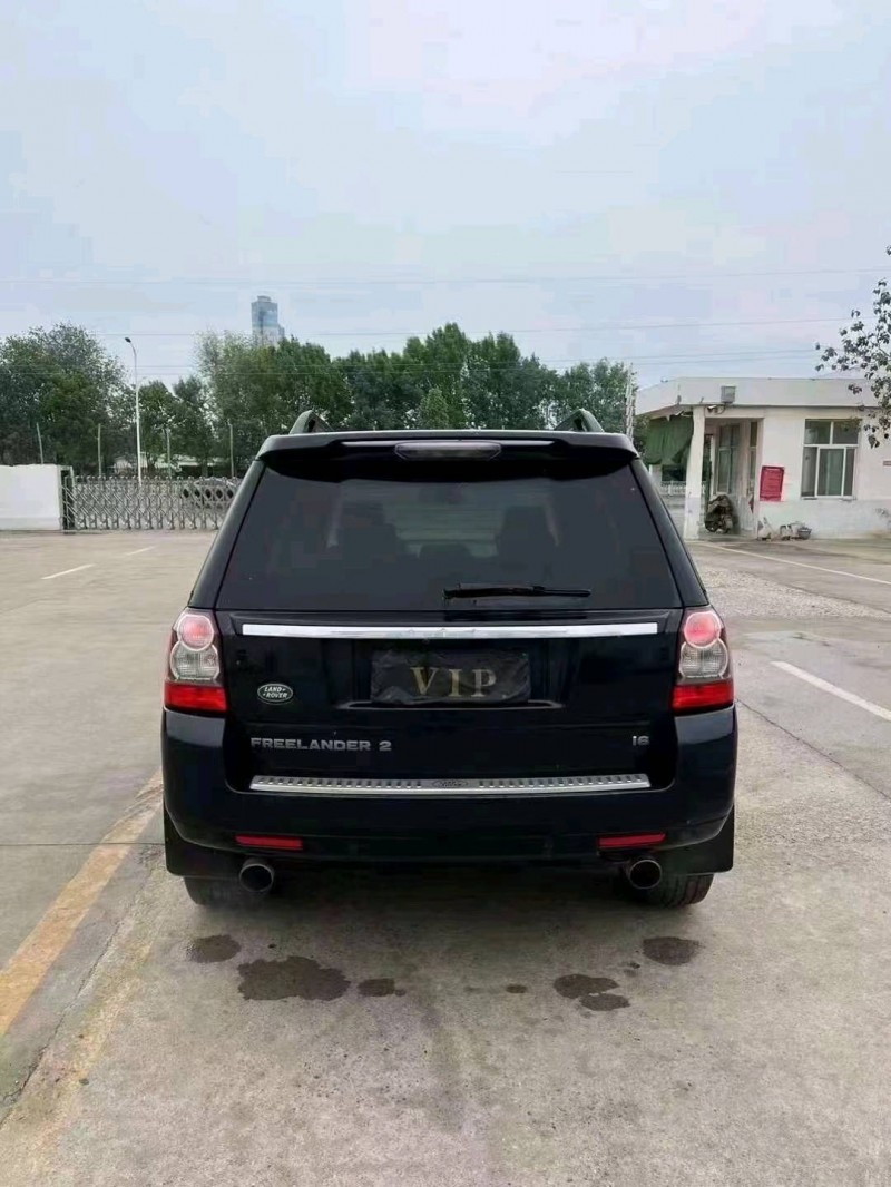 济宁12年路虎神行者9