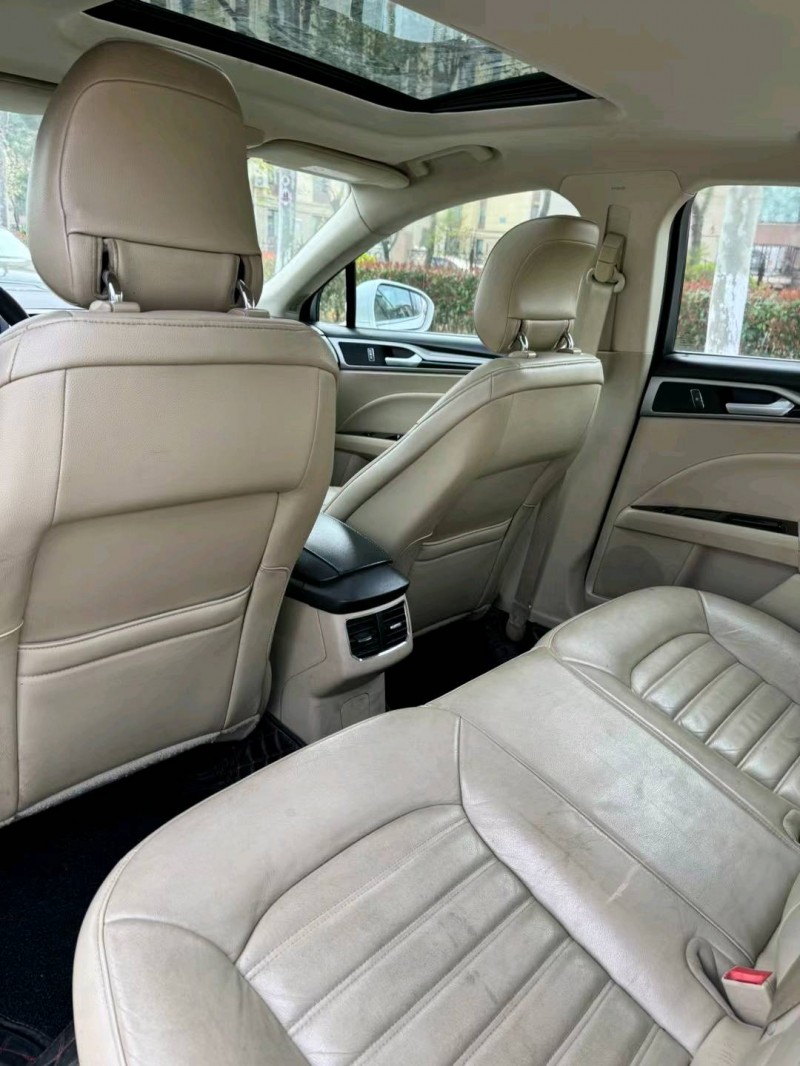 青岛15年福特蒙迪欧5