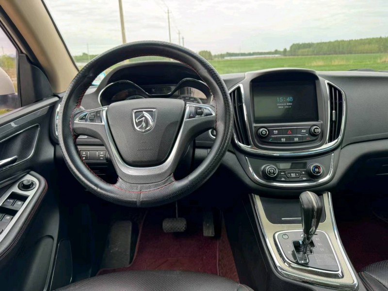 青島17年寶駿5605