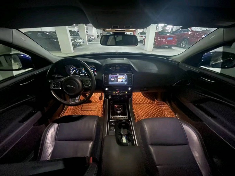 保定17年捷豹XE7