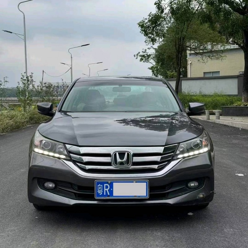 广州14年本田雅阁1