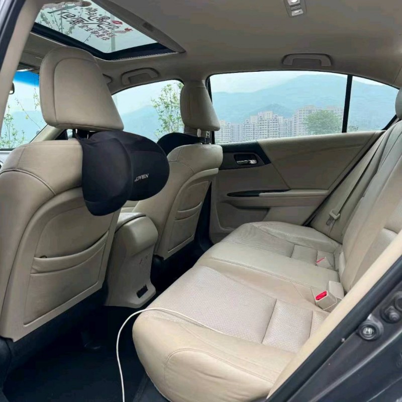 广州14年本田雅阁5