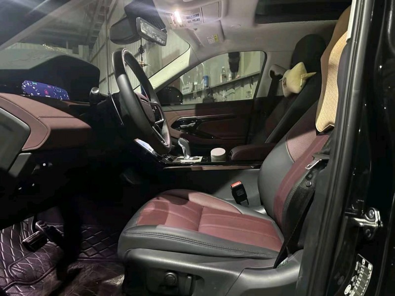 广州22年路虎极光5