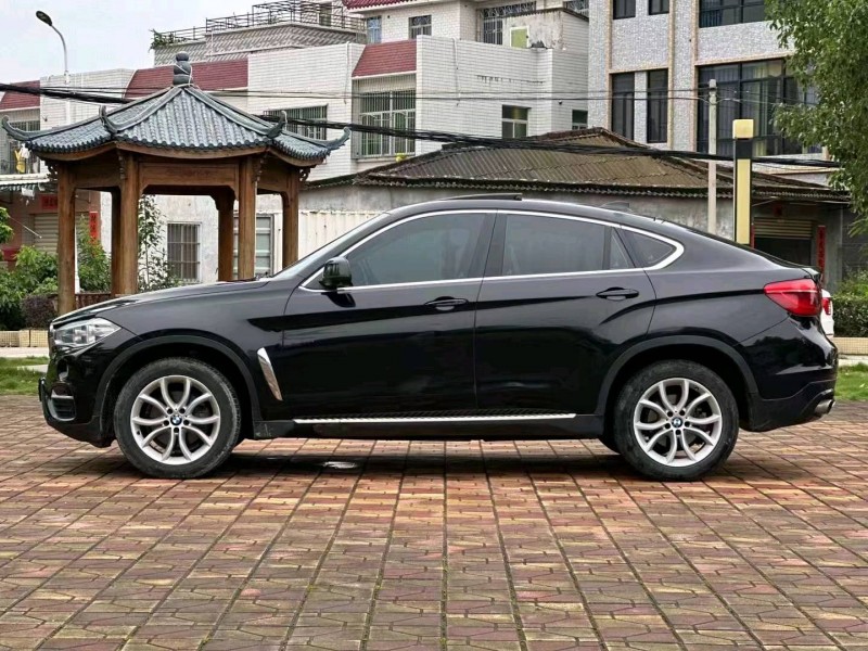 广州17年宝马X68