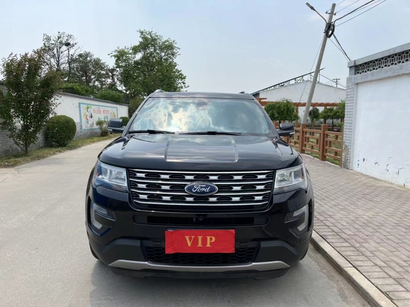 青岛18年福特探界者1